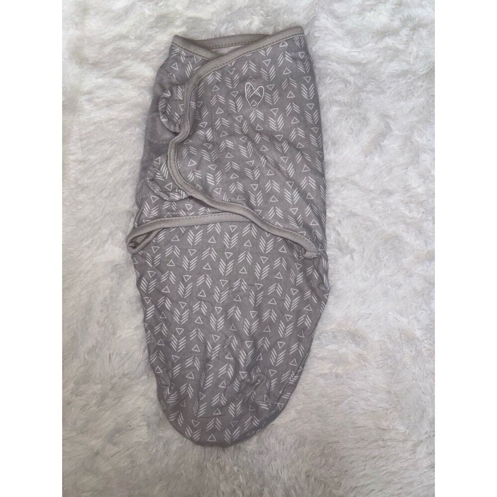 Swaddle Me Sz. S/MD Light Gray Design Classic Item. Soft, Grt Quality